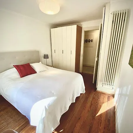 Your Bright Charming Cocoon Between Lake&city *