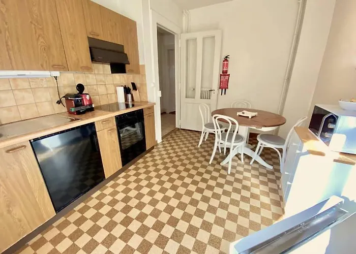 Apartmán Your Bright Charming Cocoon Between And Лозана